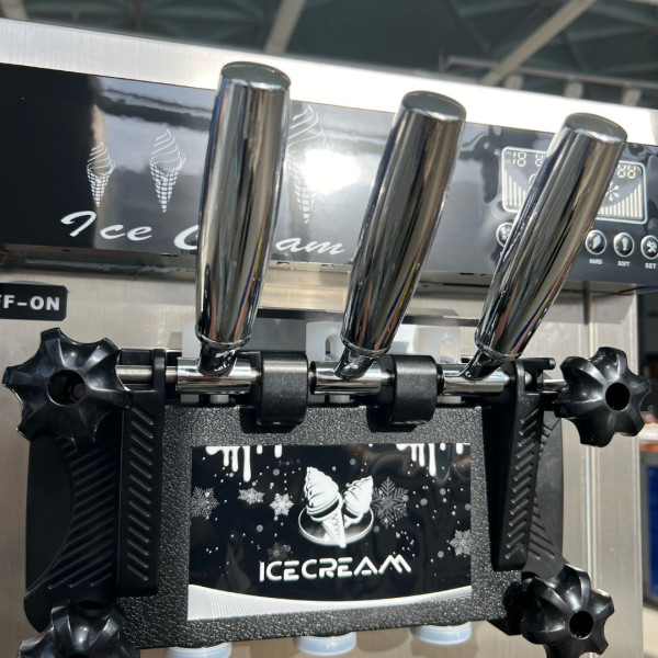 Фризер для морозива Hurakan HKN-BQ22CT
