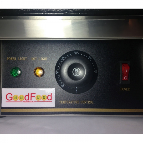 Вафельниця GoodFood WB1S
