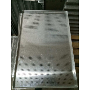 Лист алюмінієвий Brillis 400х600х20, перфорований 